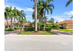 10915 NW 2nd St, Plantation, FL 33324 - MLS#A11861703