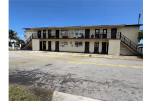 324 NW 3rd St 3, Hallandale Beach, FL 33009 - MLS#A11861706