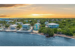 316 N Dr, Islamorada