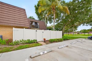 7228 72nd Way, West Palm Beach, FL 33407 - MLS#A11861734
