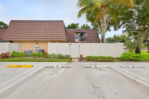 7228 72nd Way, West Palm Beach, FL 33407 - MLS#A11861734