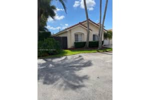 11302 Nw 59th Ter Doral, FL 33178 - MLS#A11861767