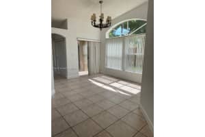 11302 Nw 59th Ter Doral, FL 33178 - MLS#A11861767