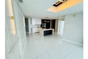 851 Ne 1st Ave 1903 Miami, FL 33132 - MLS#A11861795