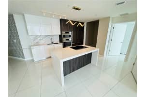 851 Ne 1st Ave 1903 Miami, FL 33132 - MLS#A11861795