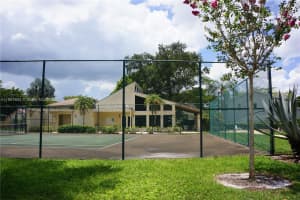 11 Sw 94th Ter 2 Plantation, FL 33324 - MLS#A11861835