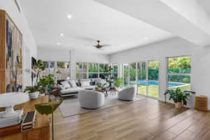 653 Glenridge Rd, Key Biscayne