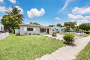 250 Ne 170th St North Miami Beach, FL 33162 - MLS#A11861863