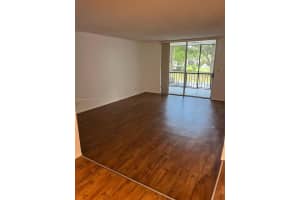 3660 Inverrary Dr 2i Lauderhill, FL 33319 - MLS#A11861890