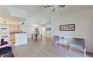 2451 Centergate Dr 304 Miramar, FL 33025 - MLS#A11861914