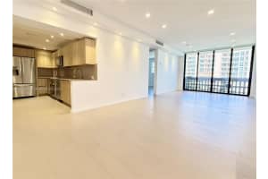 90 Edgewater Dr Ph20, Coral Gables