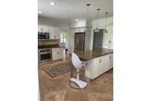 19265 E Saint Andrews Dr Hialeah, FL 33015 - MLS#A11861952