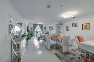 1250 S Miami Ave 2003, Miami