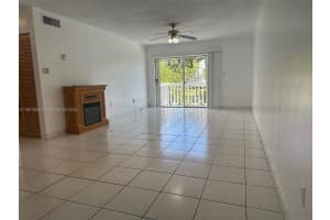 1801 Ne 140th St 111 North Miami, FL 33181 - MLS#A11861985