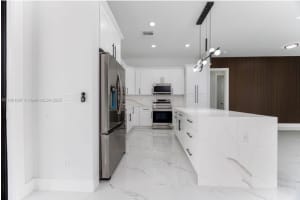 838 Chantilly St E Lehigh Acres, FL 33974 - MLS#A11861987