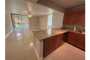 400 Commodore Dr 107 Plantation, FL 33325 - MLS#A11862001