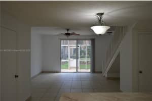 1527 Veracruz Ln 3-15, Weston, FL 33327 - MLS#A11862036