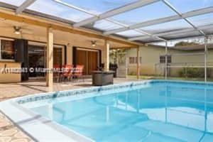 8800 Nw 3rd St Pembroke Pines, FL 33024 - MLS#A11862041