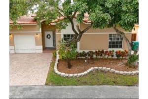 9000 Sw 215th Ter 0 Cutler Bay, FL 33189 - MLS#A11862065