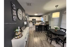 238 Magnolia Ave 238, Davie, FL 33325 - MLS#A11862081