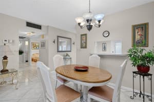 4706 Nw 36th St 402 Lauderdale Lakes, FL 33319 - MLS#A11862098