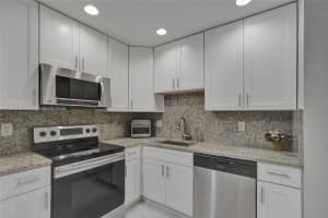 4821 Nw 22nd Ct 111 Lauderhill, FL 33313 - MLS#A11862105