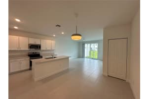 402 Se Crossoak Ln 402 Port Saint Lucie, FL 34984 - MLS#A11862130