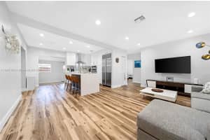 12075 Ne 10th Ave Biscayne Park, FL 33161 - MLS#A11862162