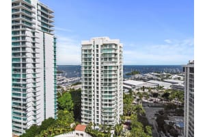 2645 S Bayshore Dr 304, Miami
