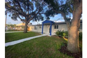 3060 NE 4th Ave, Wilton Manors, FL 33334 - MLS#A11862186