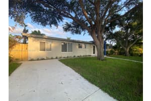3060 NE 4th Ave, Wilton Manors, FL 33334 - MLS#A11862186