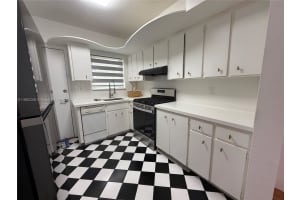 1101 98th St 5 Bay Harbor Islands, FL 33154 - MLS#A11862208