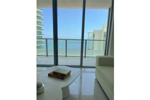 1300 Brickell Bay Dr 2608 Miami, FL 33131 - MLS#A11862255