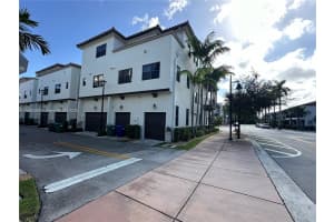 5152 NW 84th Ave ., Doral, FL 33166 - MLS#A11862260