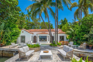 4640 N Bay Rd, Miami Beach, FL 33140 - MLS#A11862322