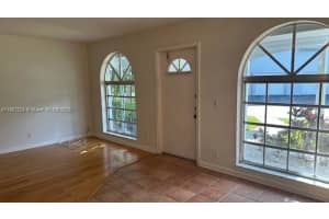 7911 Camino Cir B-10, Miami, FL 33143 - MLS#A11862324