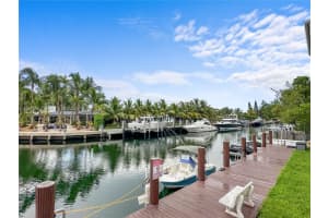 2430 Ne 135th St 303 North Miami, FL 33181 - MLS#A11862362