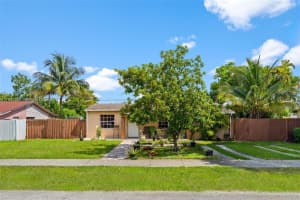 6233 Rodman St, Hollywood