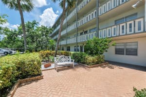 2502 Antigua Terrace APT F4, Coconut Creek, FL 33066, - MLS#A11862411