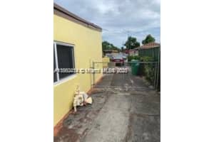 3515 Nw 98th St Miami, FL 33147 - MLS#A11862414