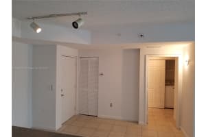 8070 N Nob Hill Rd 203, Tamarac, FL 33321 - MLS#A11862423