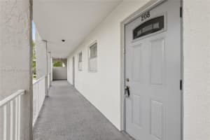 8135 Boulevard 208 Sunrise, FL 33322 - MLS#A11862431