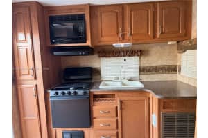 706 W 40th Pl Rv Hialeah, FL 33012 - MLS#A11862434