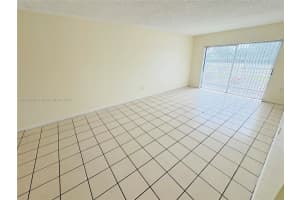 3610 NW 21st St 205, Lauderdale Lakes, FL 33311 - MLS#A11862452