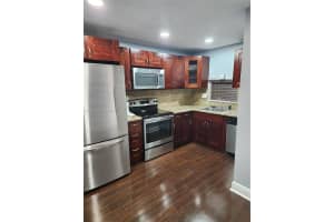 681 S Hollybrook Dr 110, Pembroke Pines, FL 33025 - MLS#A11862477