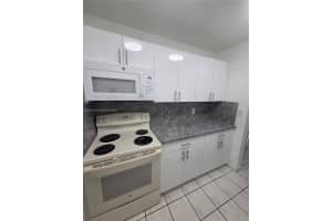 348 S Federal Hwy 5 Dania Beach, FL 33004 - MLS#A11862488