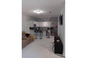 7579 NW 174th Ter 7579, Hialeah, FL 33015 - MLS#A11862520