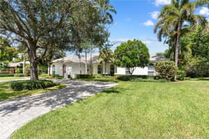 16121 SW 83rd Ave, Palmetto Bay, FL 33157 - MLS#A11862524