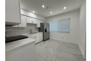 1433 N 14th Way Back Hollywood, FL 33020 - MLS#A11862575