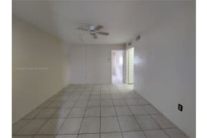 5801 NE 18th Ave 3, Fort Lauderdale, FL 33334 - MLS#A11862583
